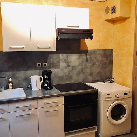 F3 - Neuf - 4/6 P - Lits King Size - Wifi - Cour Apartment Le Puy-en-Velay Екстериор снимка