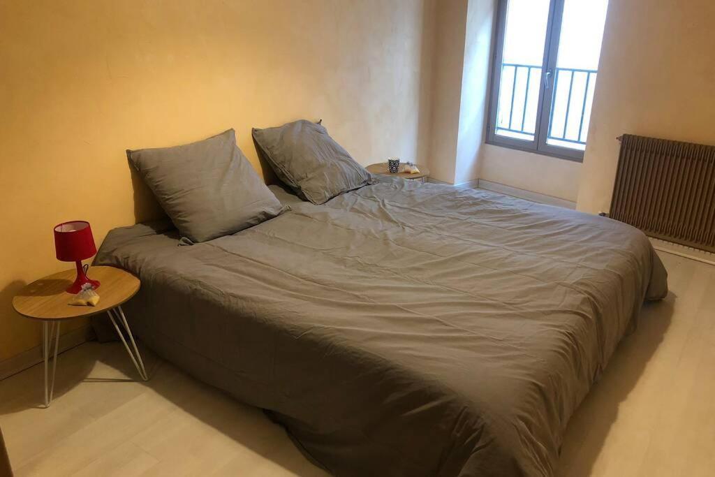 F3 - Neuf - 4/6 P - Lits King Size - Wifi - Cour Apartment Le Puy-en-Velay Екстериор снимка
